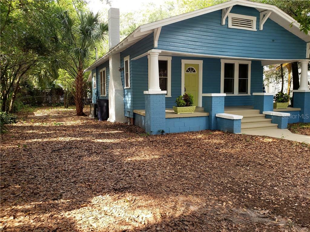 Property Photo:  1004 E Ida Street  FL 33603 