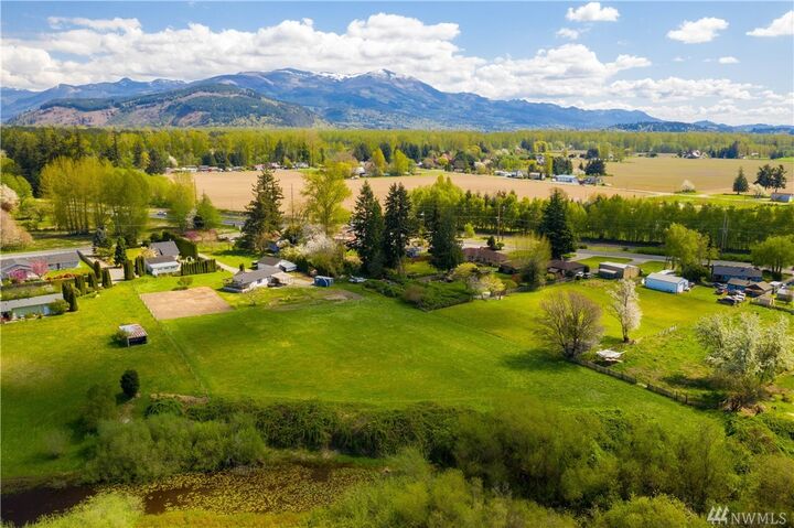 Property Photo: 10494 Collins Road WA 98284