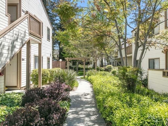 Property Photo: 1369 Meadow Ridge Circle CA 95131
