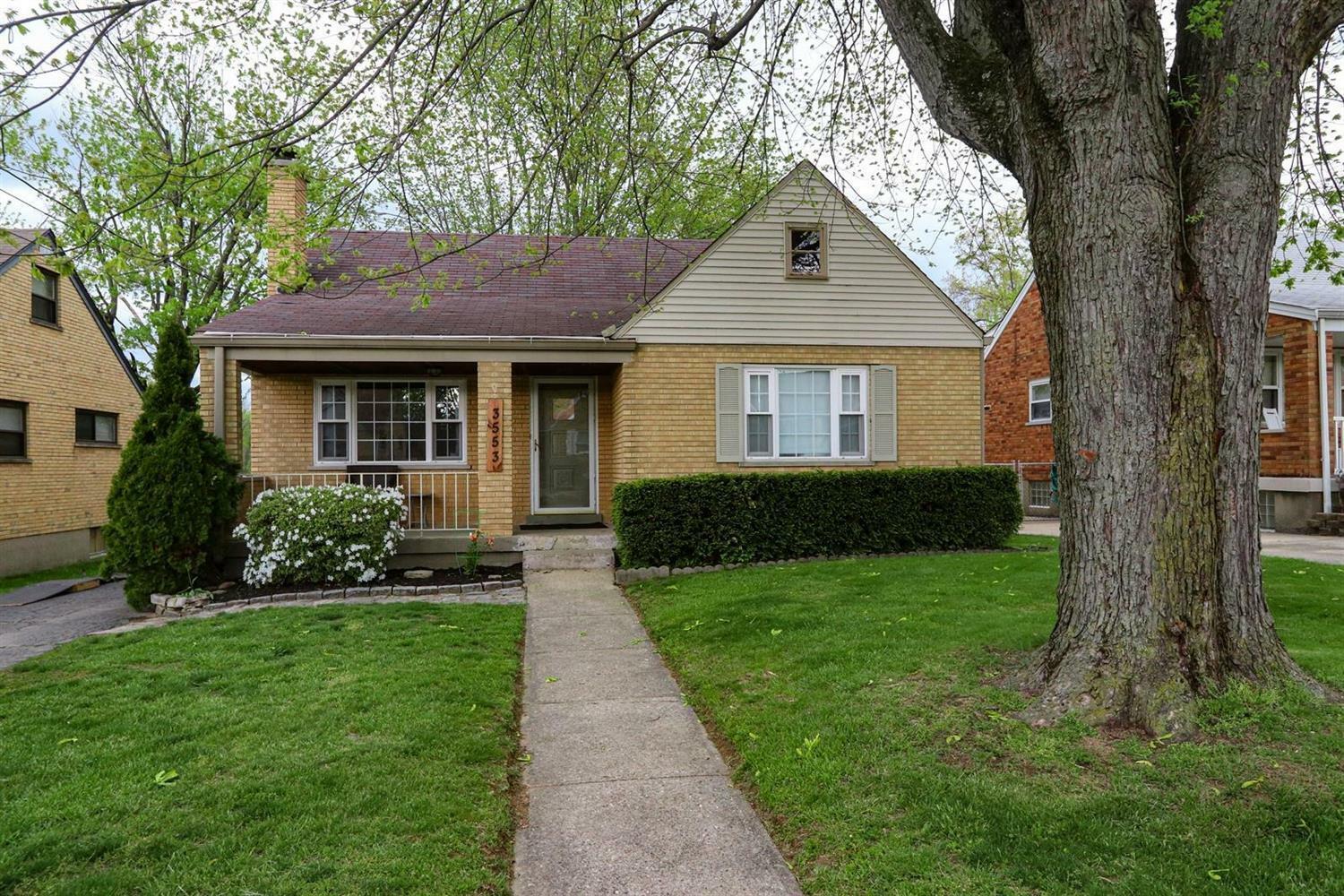 Property Photo: 3553 Coral Gables Rd OH 45248