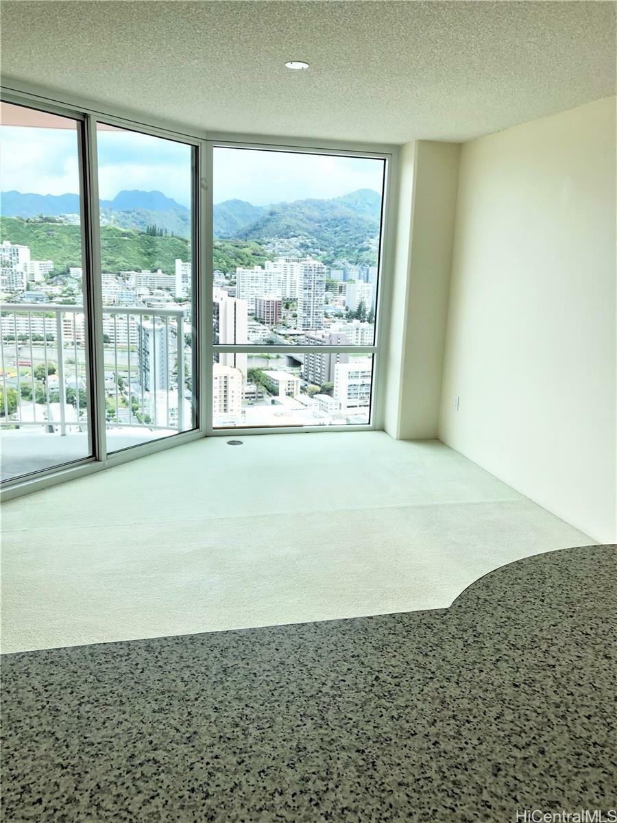 Property Photo:  801 S King Street 3807  HI 96813 