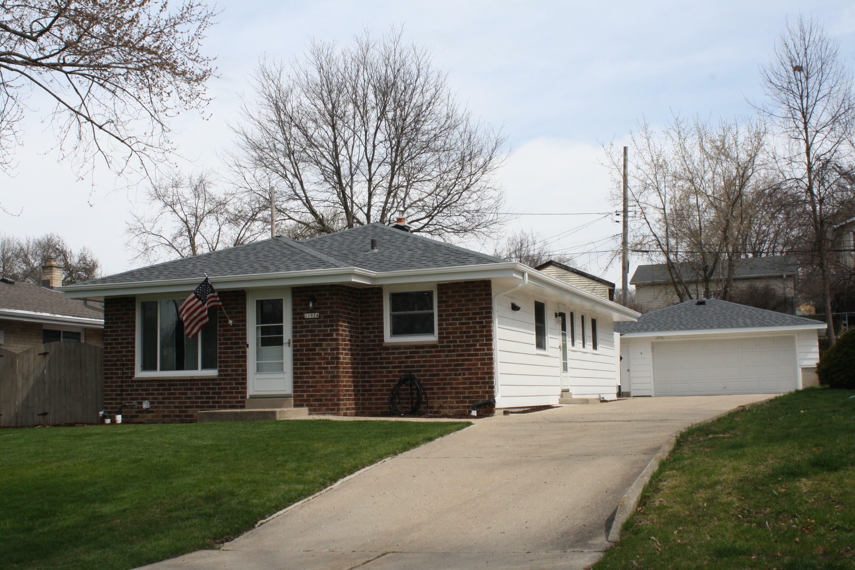 Property Photo: 11924 W Dearbourn Ave WI 53226