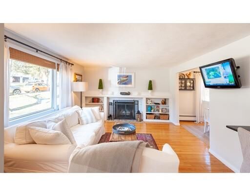 Property Photo: 26 Gannett Pasture Ln MA 02066