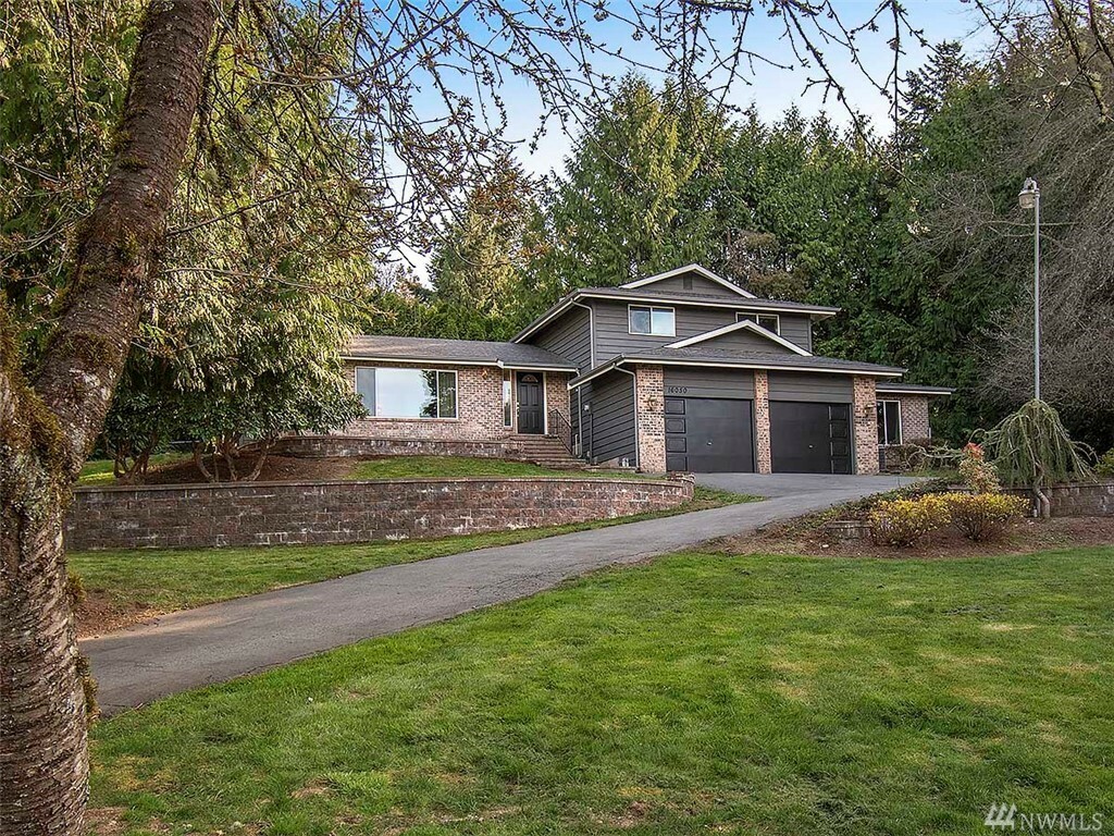 Property Photo: 16050 175th Ave NE WA 98072