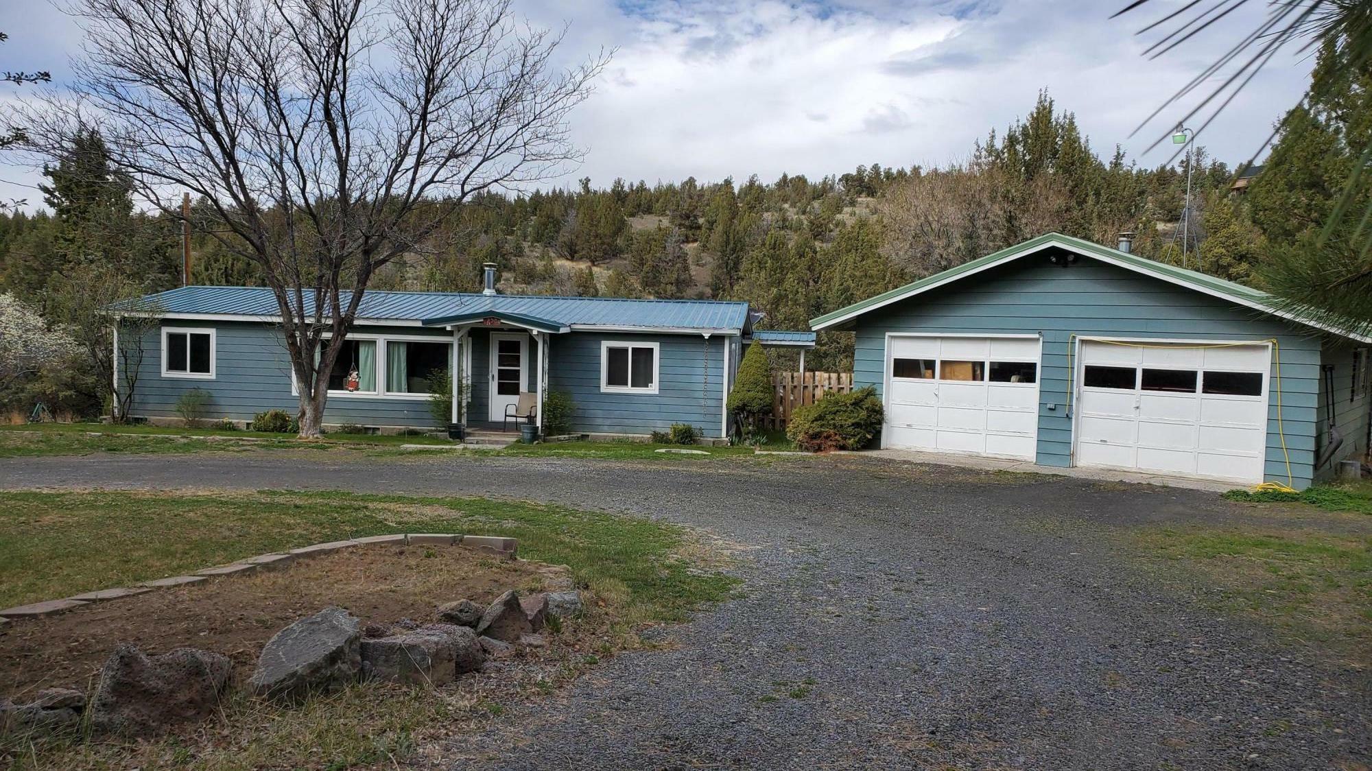 Property Photo:  12504 SE Cayuse Road  OR 97754 