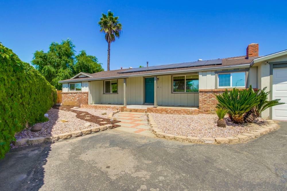 Property Photo:  2108 Flint Ave  CA 92027 