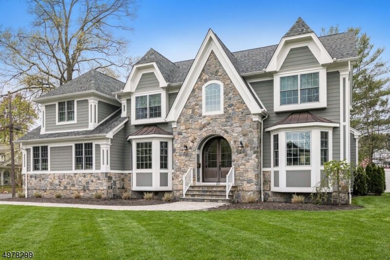 Property Photo: 201 Baker Ave NJ 07090