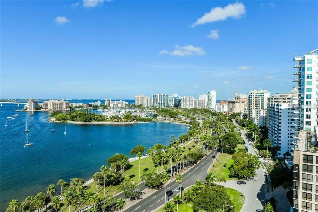 Property Photo:  435 S Gulfstream Avenue 807  FL 34236 