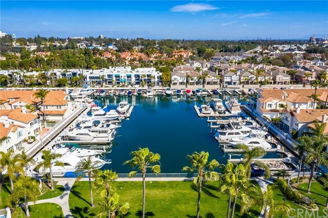 Property Photo:  5693 Spinnaker Bay Drive  CA 90803 