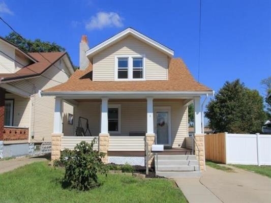 Property Photo:  8 E 41st Street  KY 41015 