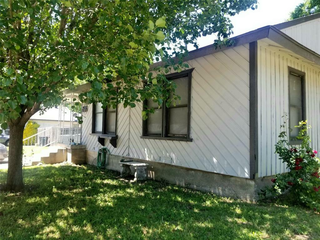 Property Photo:  7400 Aberdeen Drive  TX 76116 