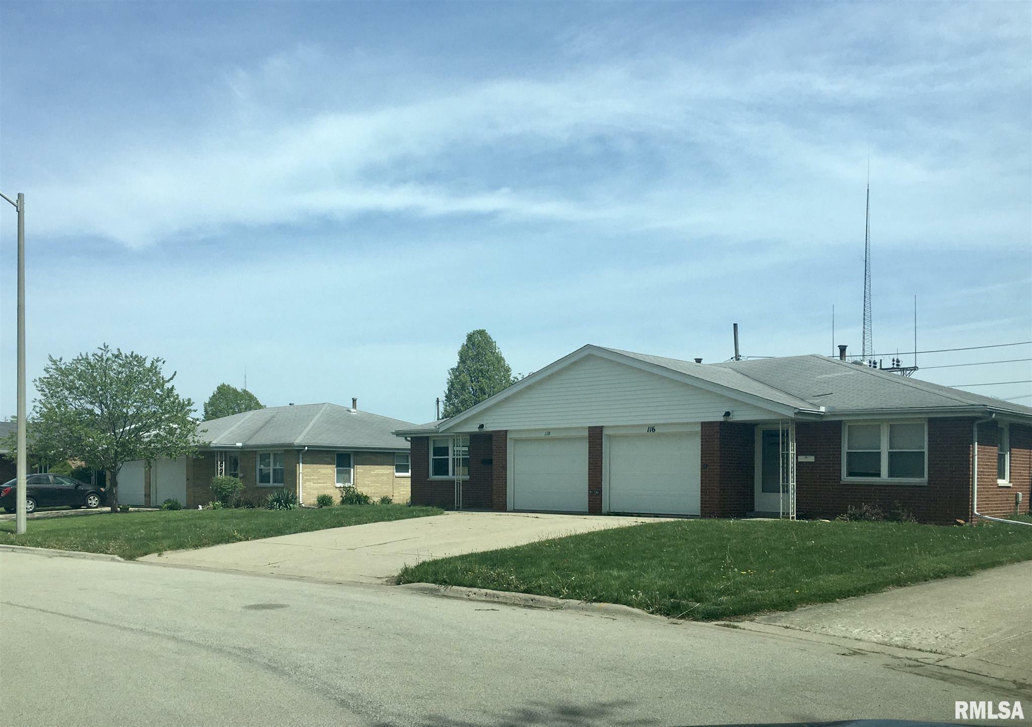 Property Photo:  116-124 Willow  IL 61550 