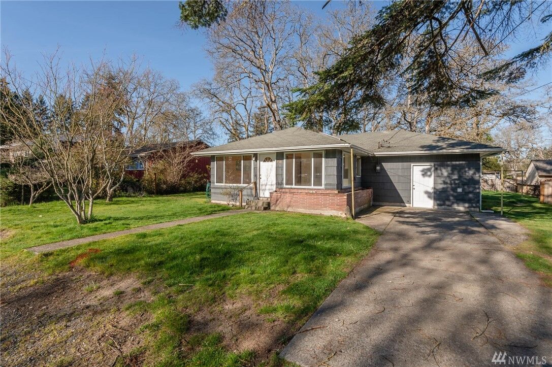 Property Photo:  8508  Leona Way SW  WA 98499