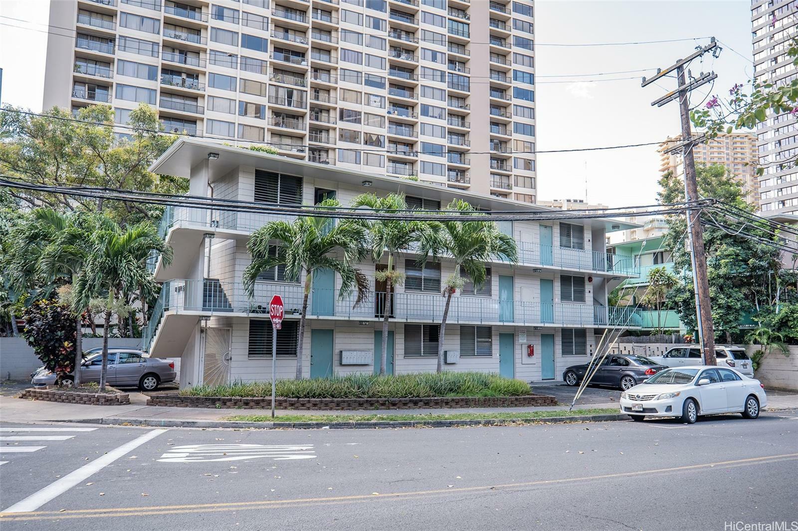 403 Hobron Lane 1  Honolulu HI 96815 photo