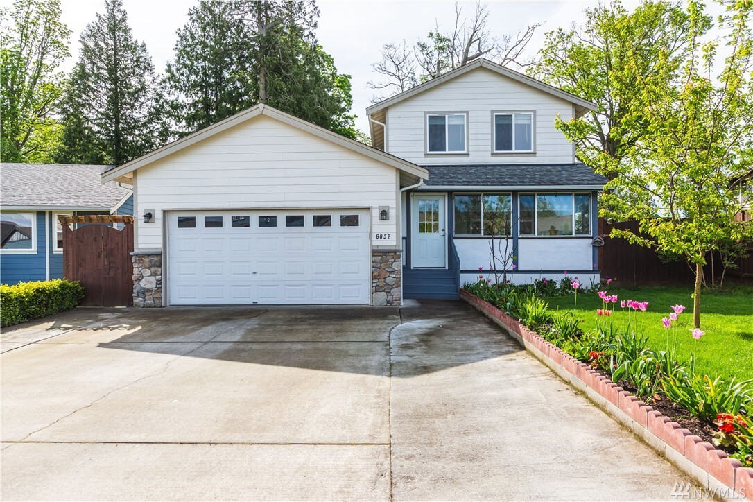 Property Photo: 6052 Captains Way WA 98248