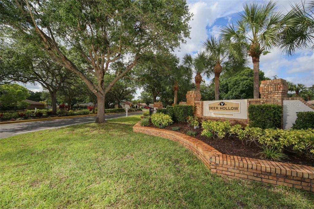 Property Photo:  1064 Deer Hollow Boulevard  FL 34232 