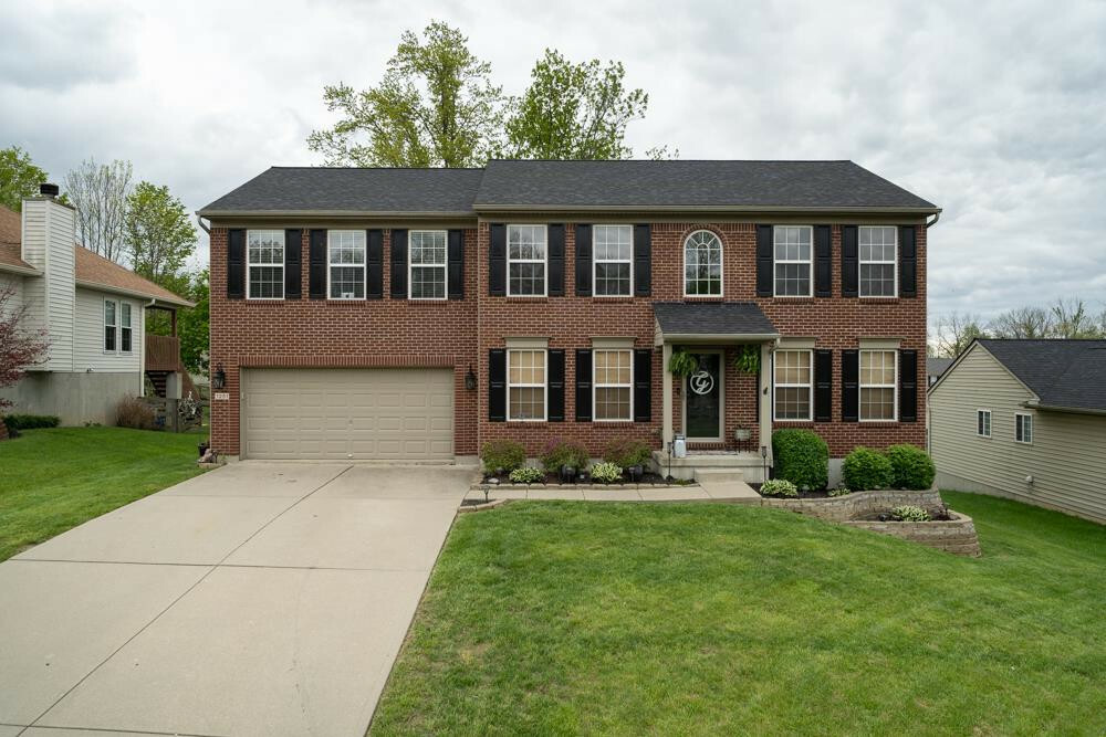 Property Photo: 1251 Brookstone Drive KY 41094