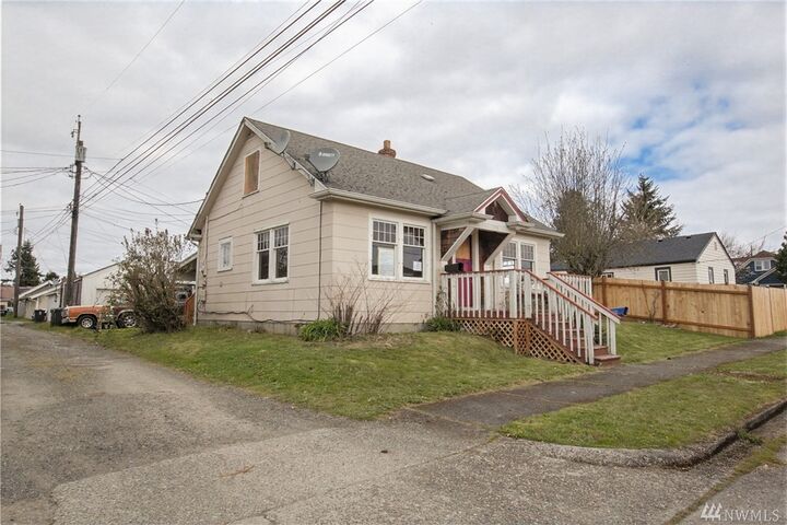 Property Photo: 5108 Fawcett Avenue WA 98408