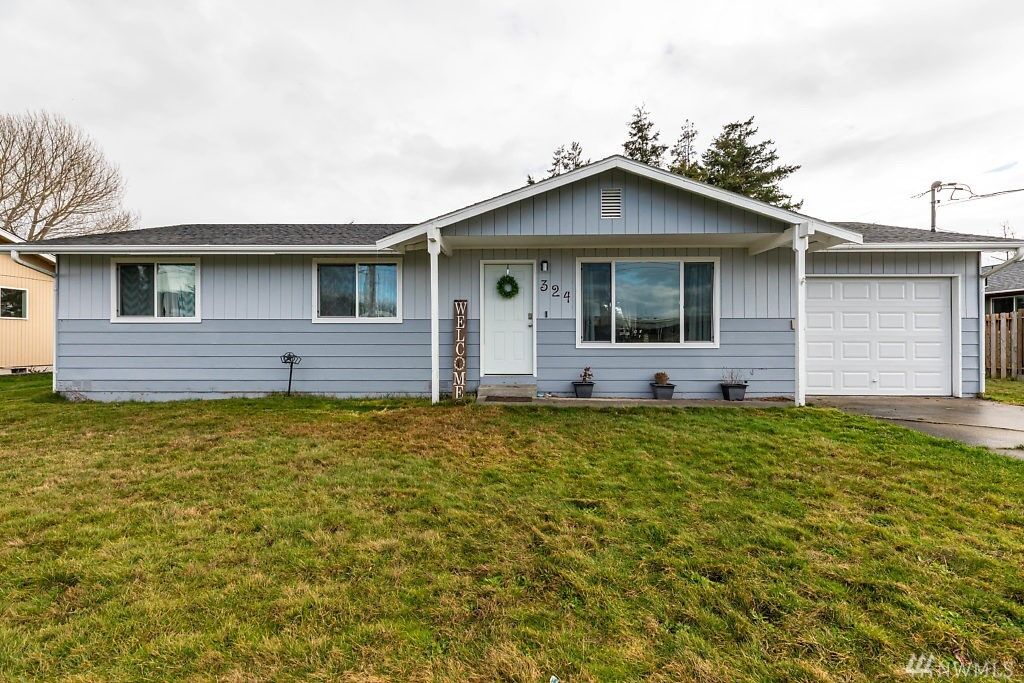 Property Photo: 324 NE Ernst Street WA 98277