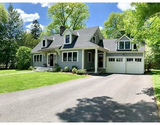 Property Photo: 6 Kenilworth Circle MA 02482