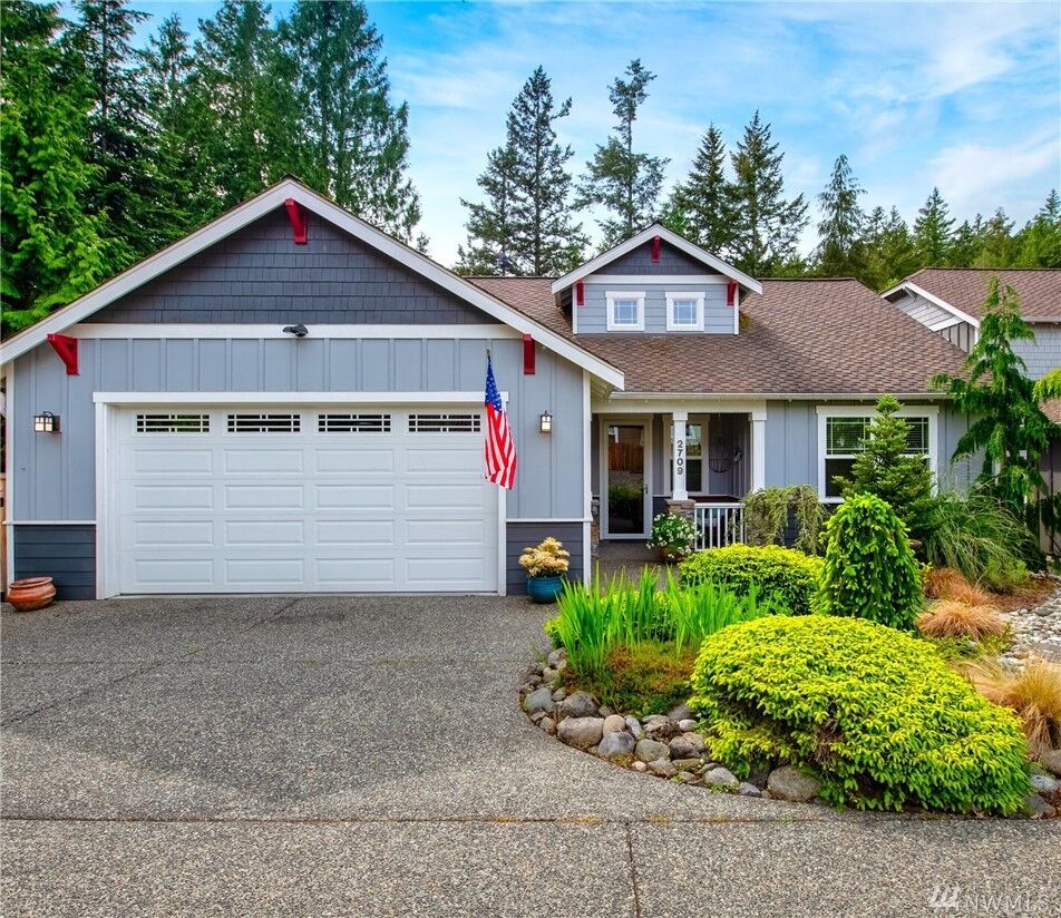Property Photo:  2709  Fir Crest Boulevard  WA 98221 