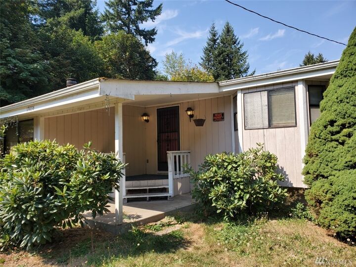 Property Photo:  17036 153rd Ave SE  WA 98597 