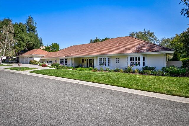 Property Photo:  1580 Aldercreek Place  CA 91362 