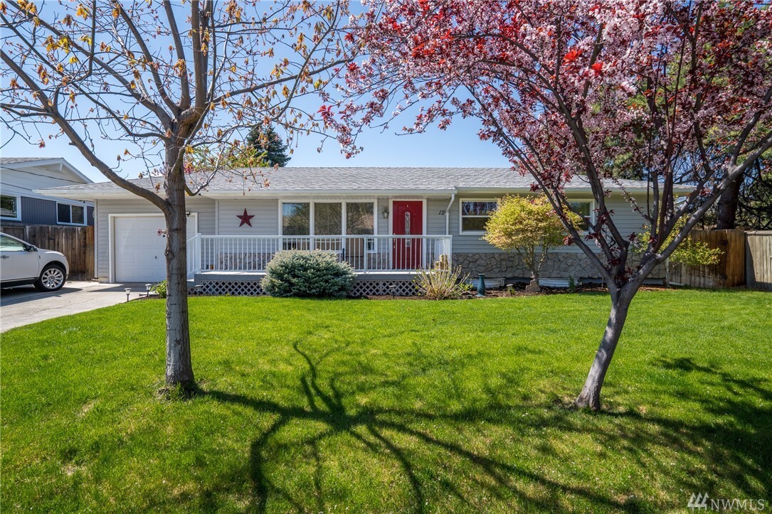 Property Photo: 12 S Schafer Street WA 98801