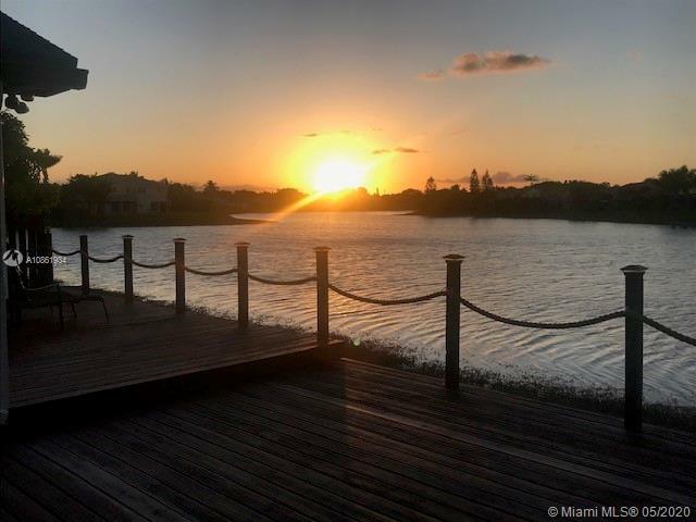 Property Photo: 14849 SW 42nd Ln FL 33185