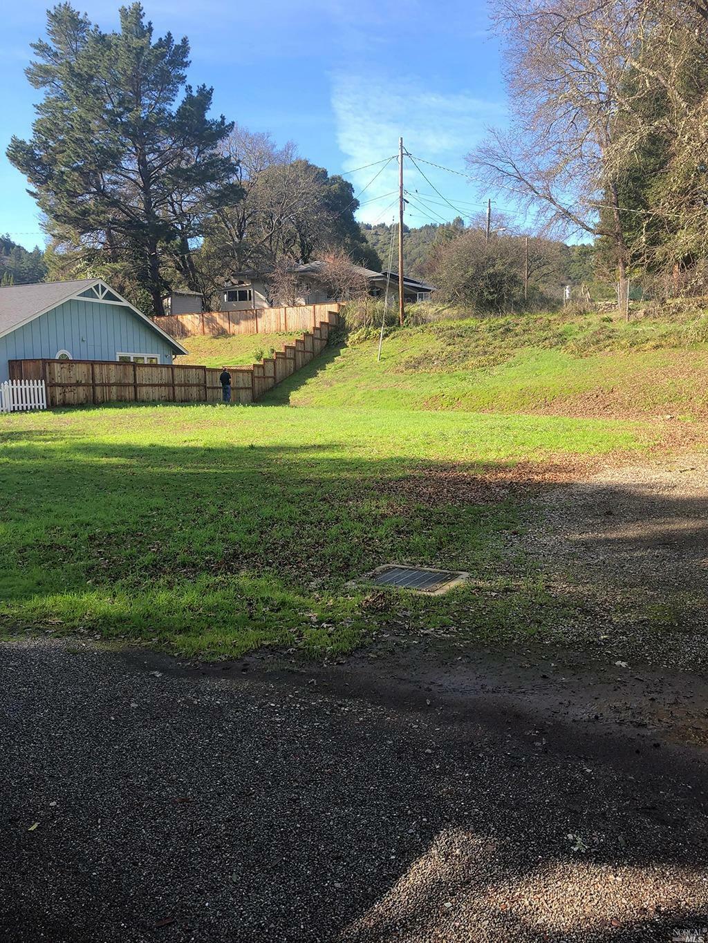 104 Echo Way  Ukiah CA 95482 photo