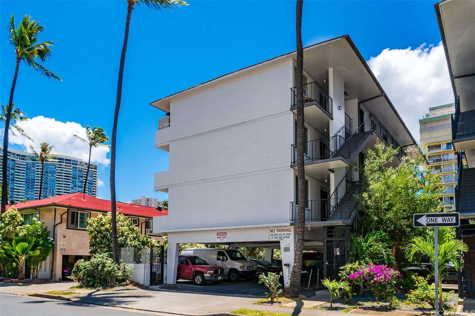 441 Pau Street  Honolulu HI 96815 photo