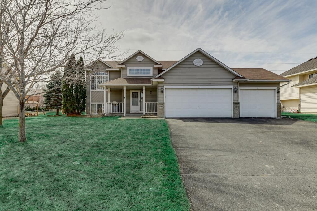 Property Photo: 15303 81st Court NE MN 55330
