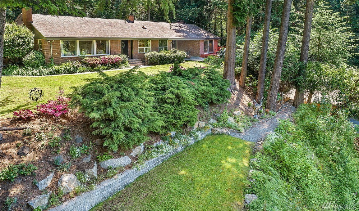 Property Photo:  16030 25th Ave SW  WA 98166 