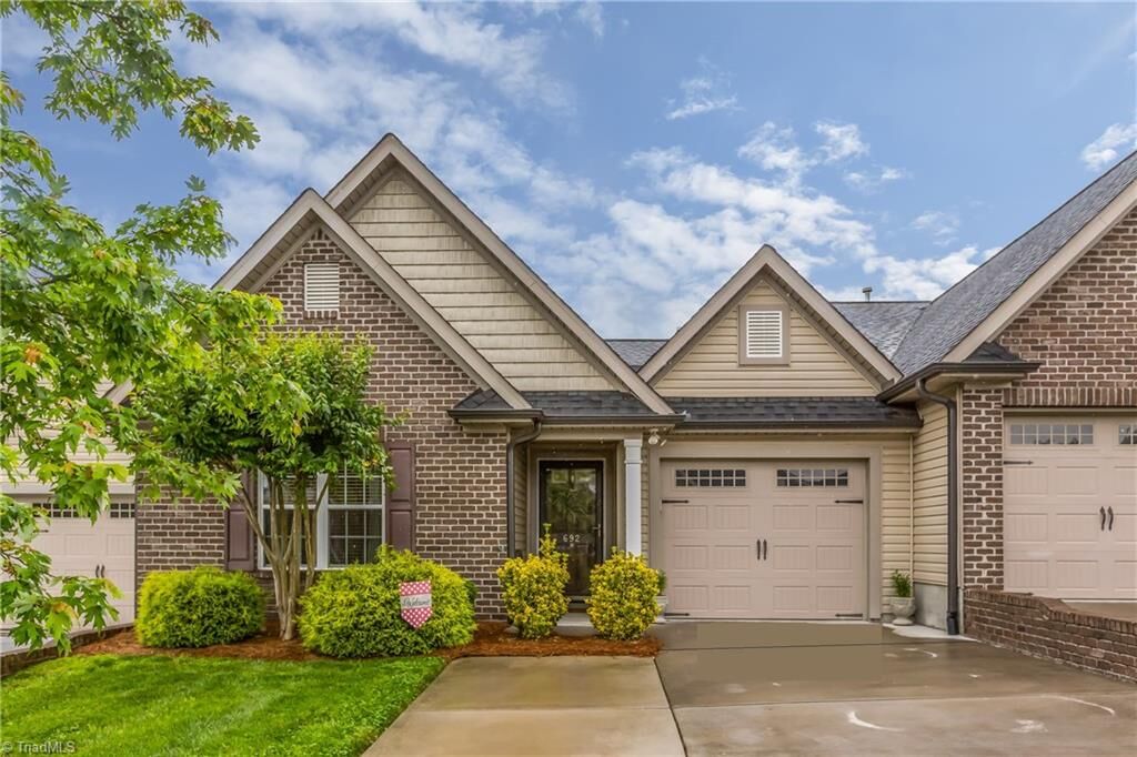Property Photo:  692 Ansley Way  NC 27265 