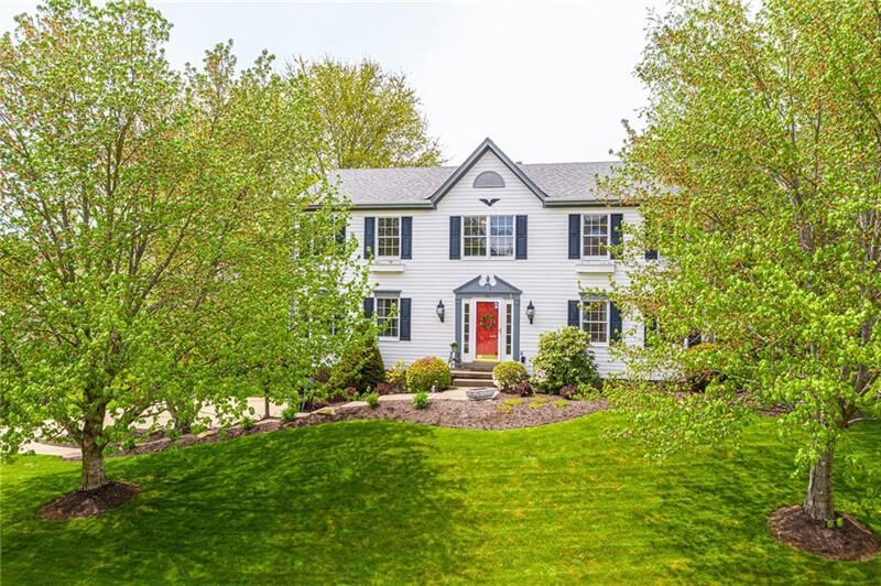 Property Photo: 211 Meadowbrook Dr PA 16066