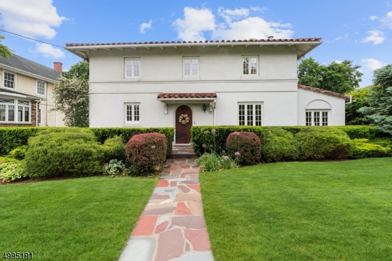 610 Doremus Ave  Glen Rock Boro NJ 07452 photo