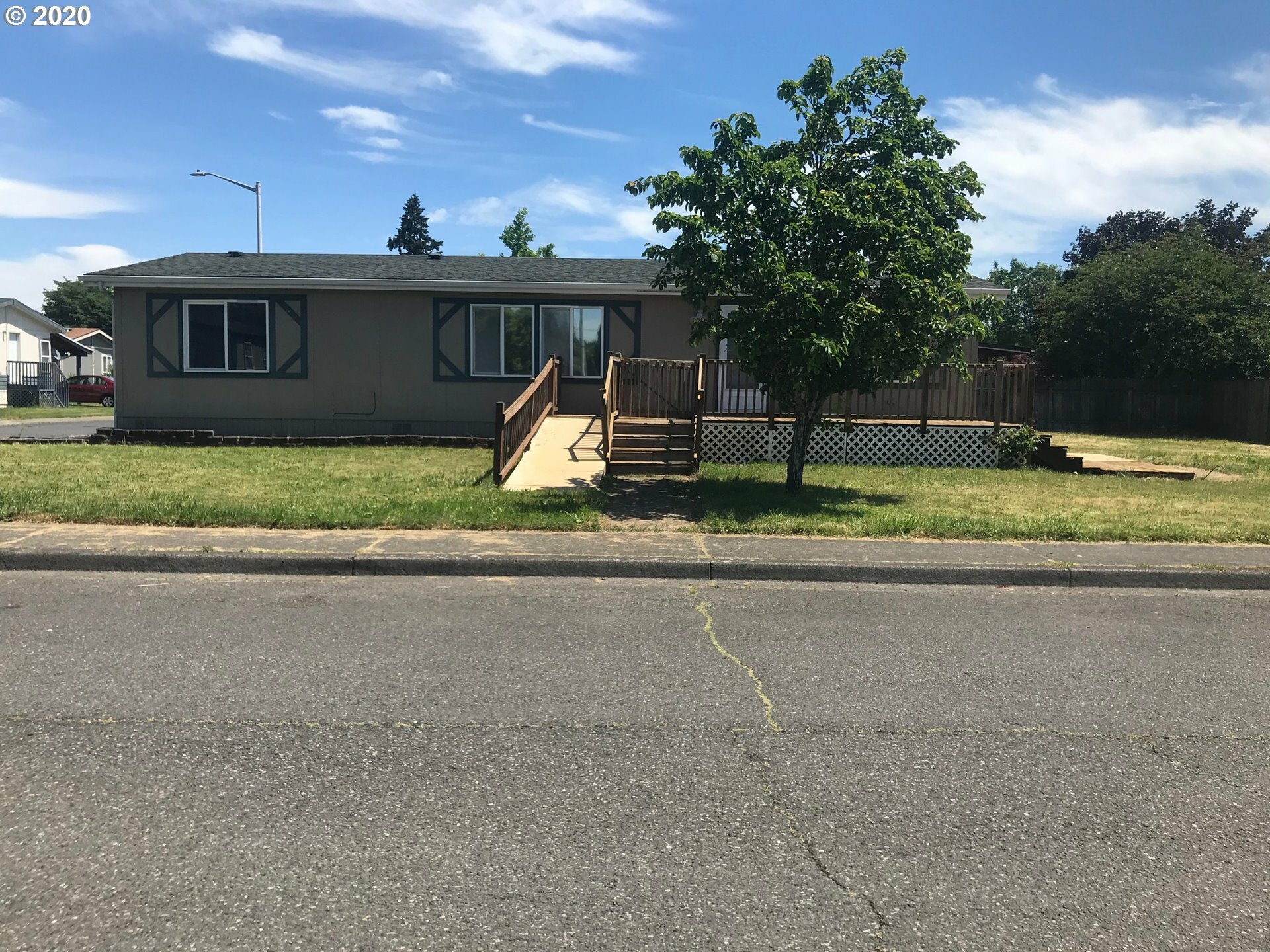 Property Photo: 7300 NE 100th Ave 5 WA 98662
