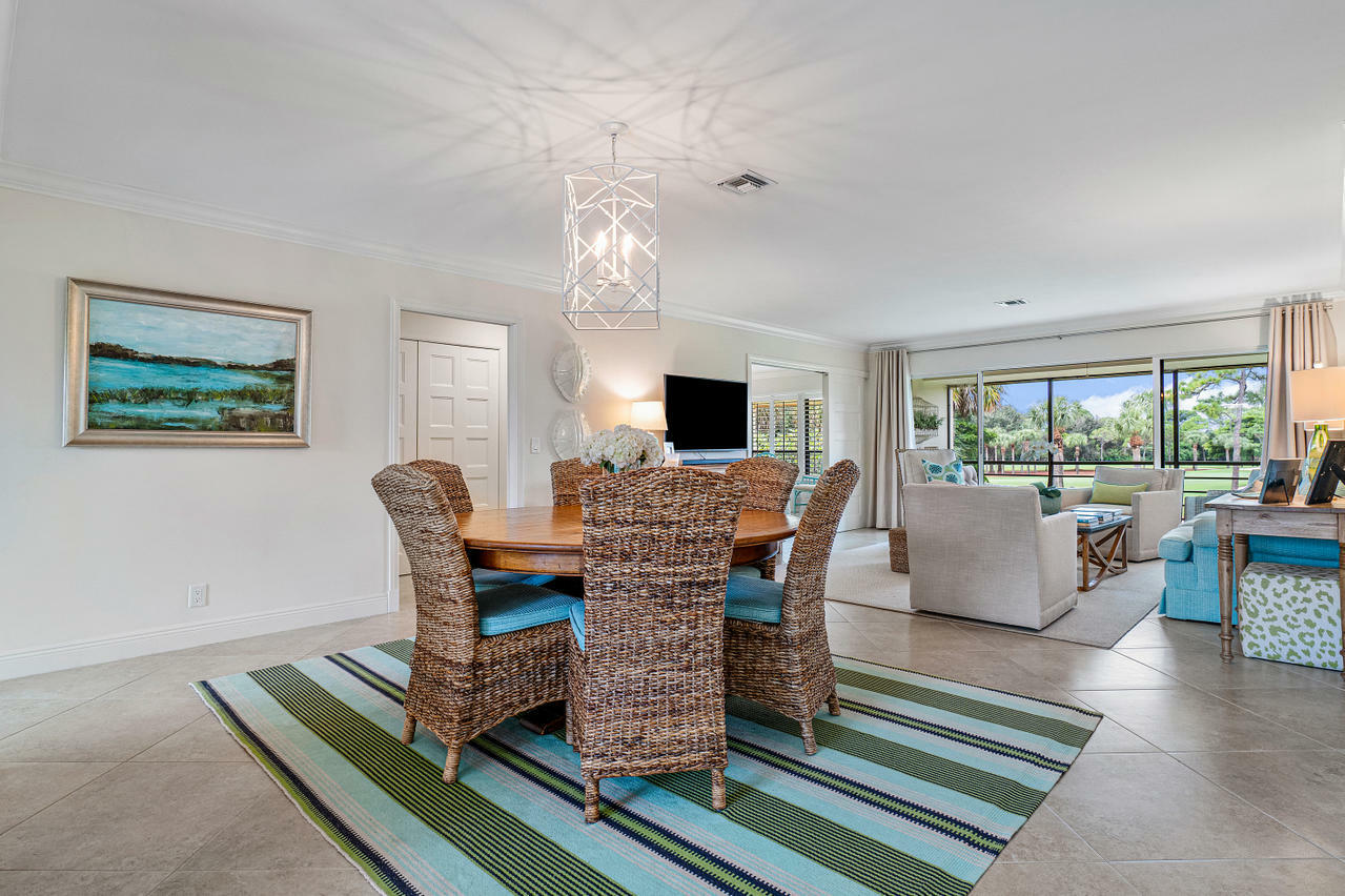 Property Photo: 10205 Quail Covey Road Hibiscus S FL 33436