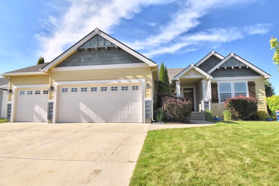 Property Photo:  1723 E Pease Ln  WA 99006-9094 
