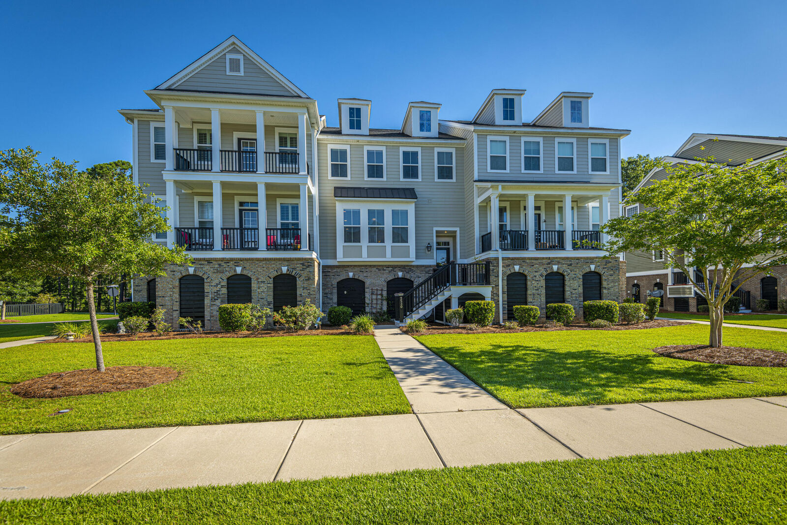 Property Photo:  2530 Rutherford Way  SC 29414 