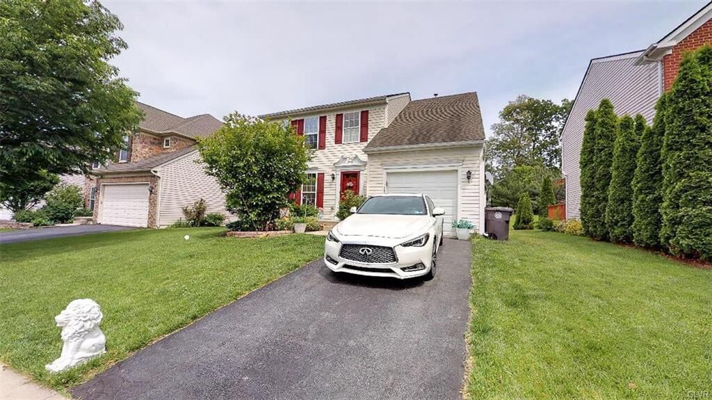 Property Photo:  1285 Ciara Drive  PA 18017 