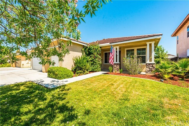 Property Photo:  1873 Roanoke Street  CA 92582 