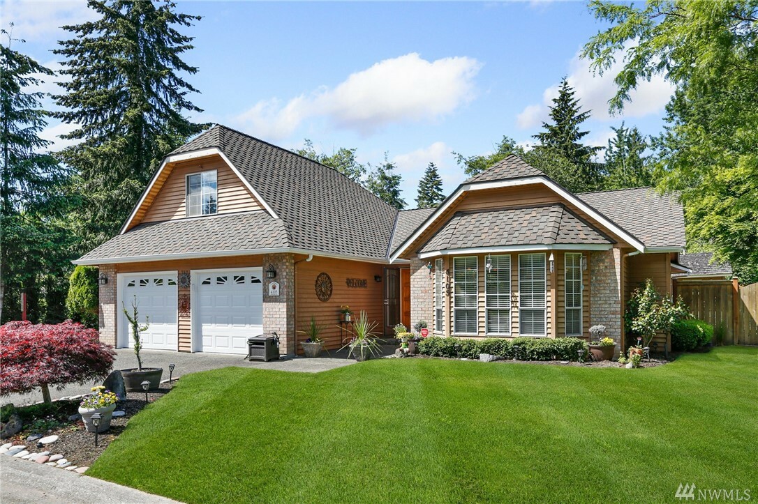 Property Photo: 4105 120th Place SE WA 98208