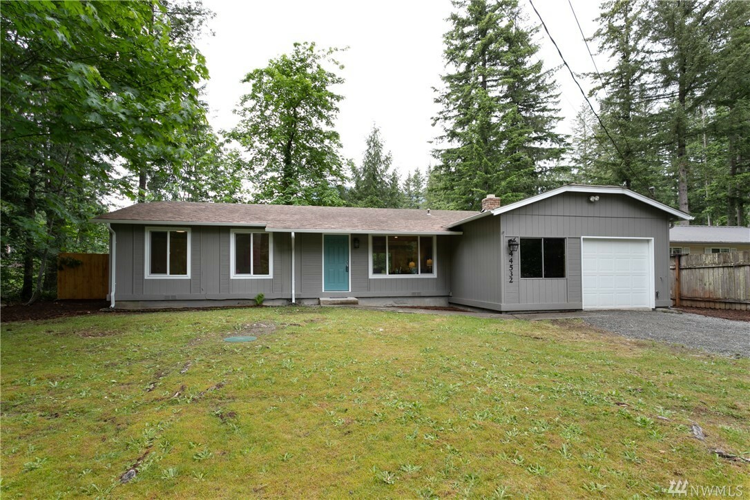 Property Photo:  44532 SE 146th St  WA 98045 