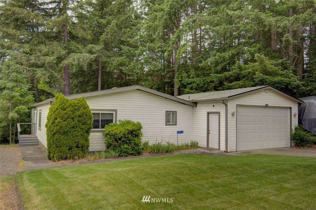 Property Photo: 6448 5th Way SE WA 98503