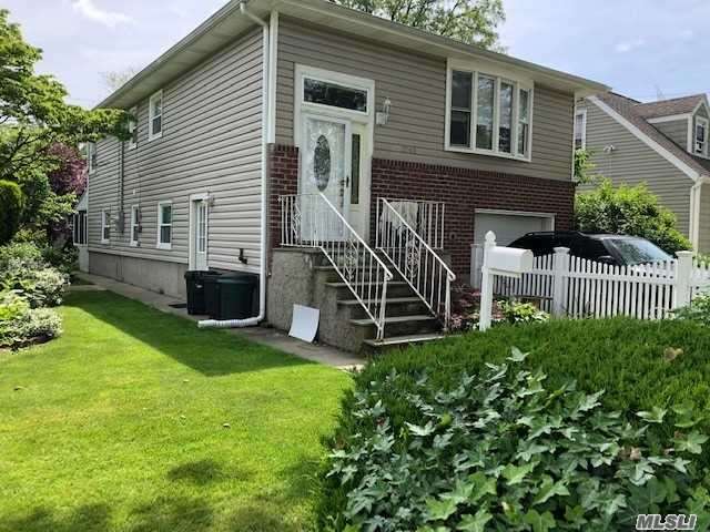 2743 Milburn Avenue  Baldwin NY 11510 photo