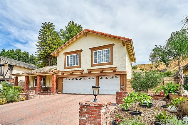 Property Photo:  19023 Vista Grande Way  CA 91326 