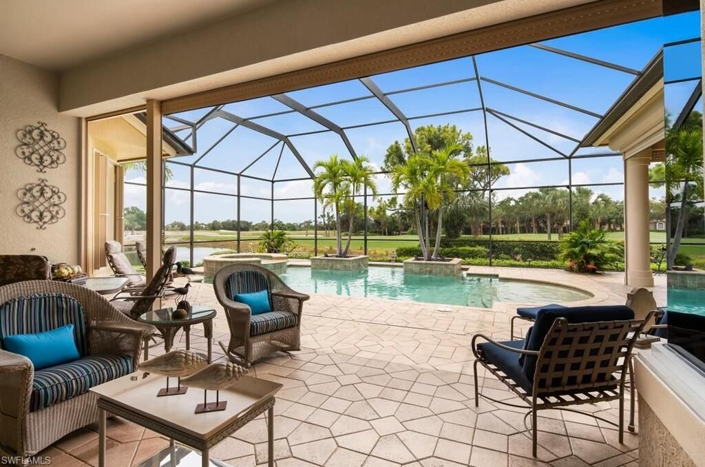 Property Photo: 18920 Knoll Landing Dr FL 33908