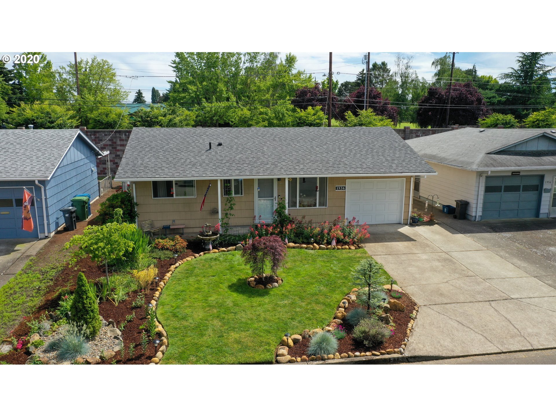 Property Photo: 1936 Rainier Rd OR 97071