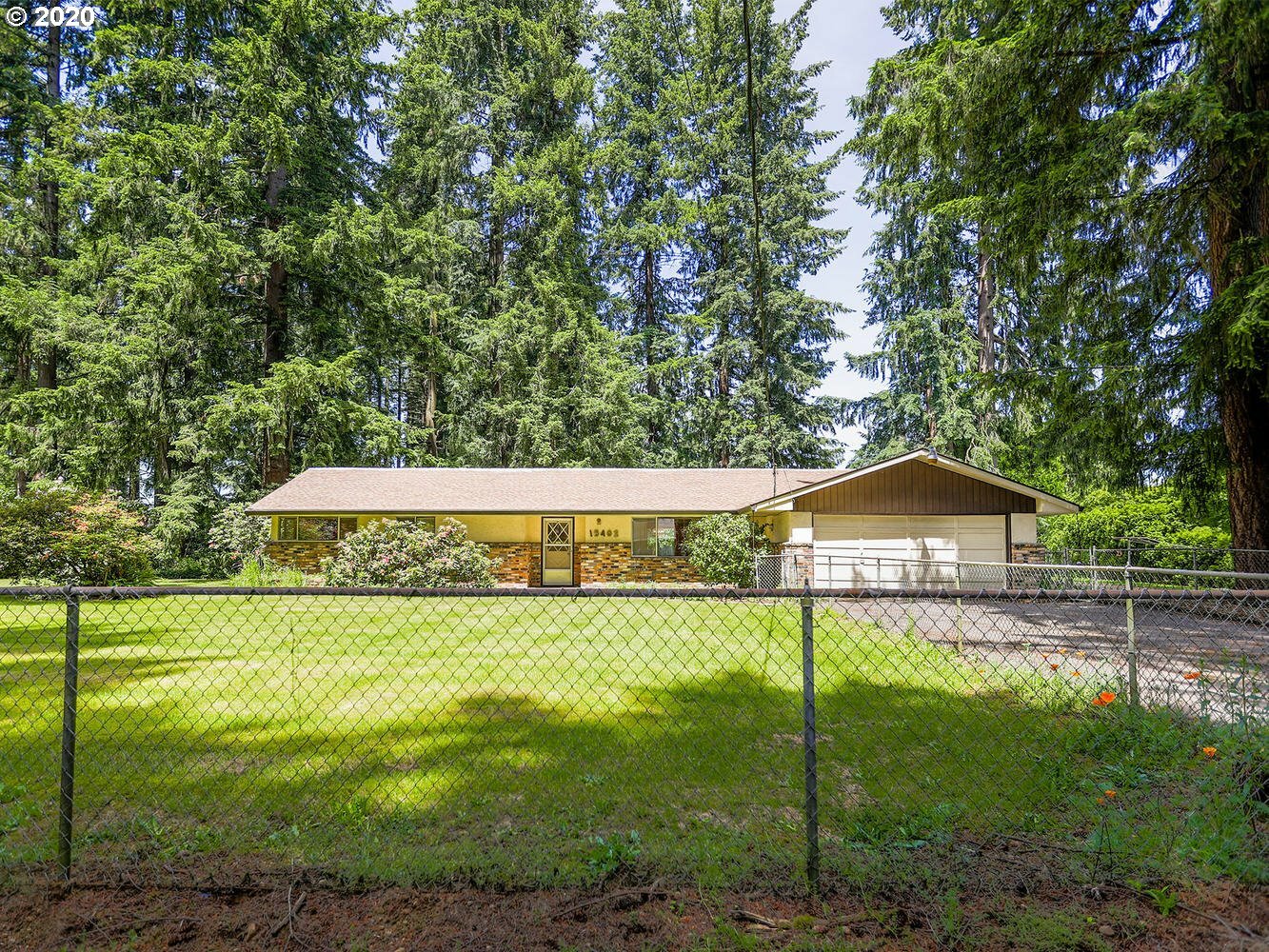 Property Photo:  15402 NE 96th St  WA 98682 